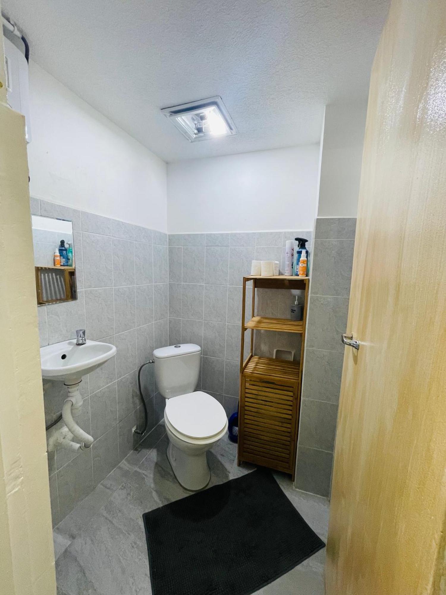 J&D Lodge Papeete  Dış mekan fotoğraf